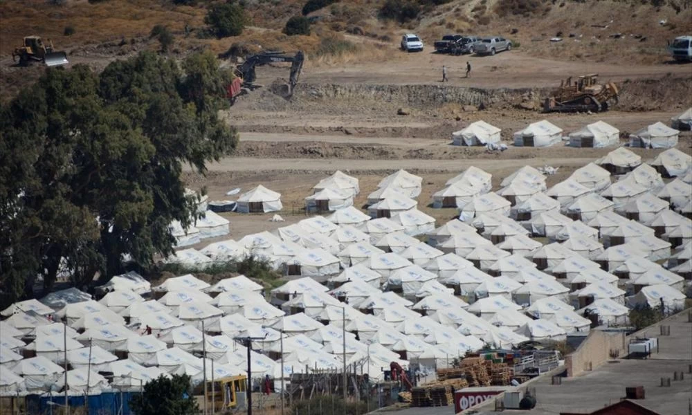 Μυτιλήνη: Θα μετακινηθούν 2,5 χιλιάδες μετανάστες στην ενδοχώρα